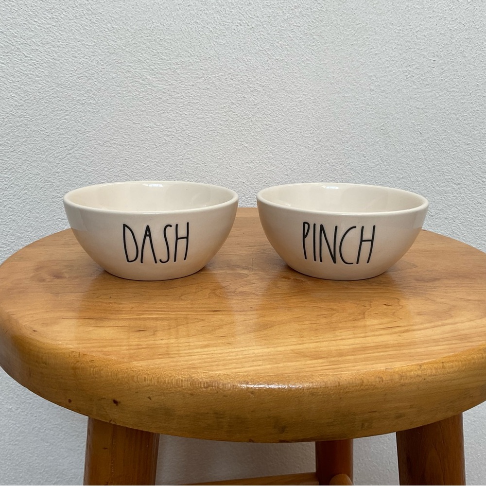 Rae Dunn Pinch Dash bowls finger salt